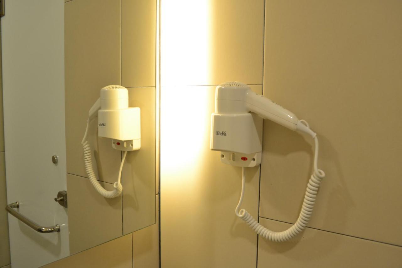 U Design Hotel Mentakab Mentekab Zewnętrze zdjęcie