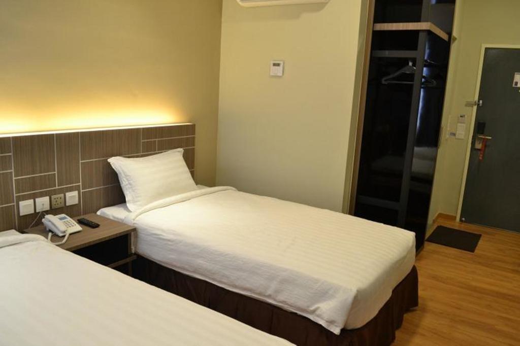 U Design Hotel Mentakab Mentekab Zewnętrze zdjęcie